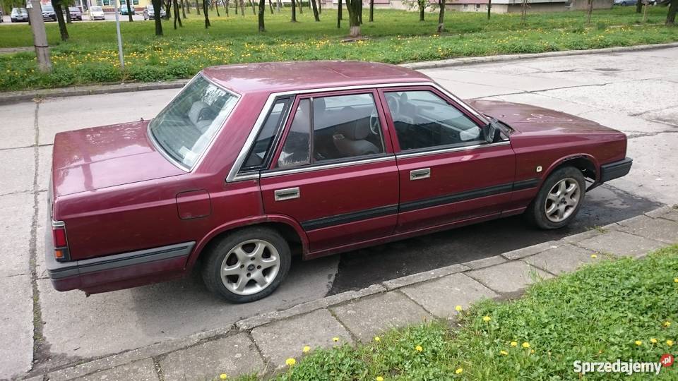 Nissan laurel Sedan / Limuzyna Racibórz