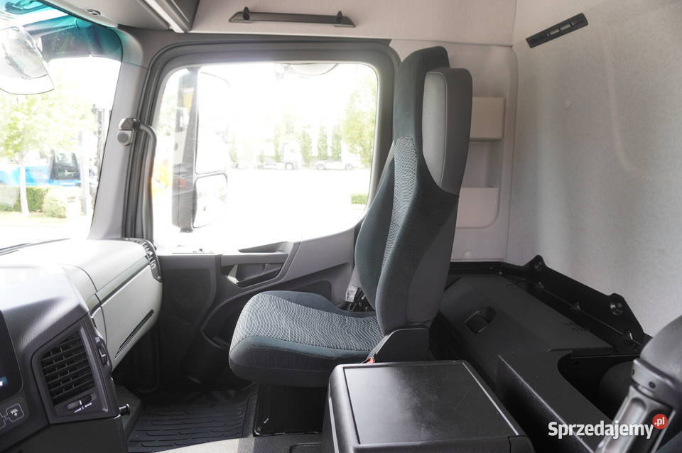 Ciągnik siodłowy MercedesBenz Actros 1835 90 automatyczna Kraków