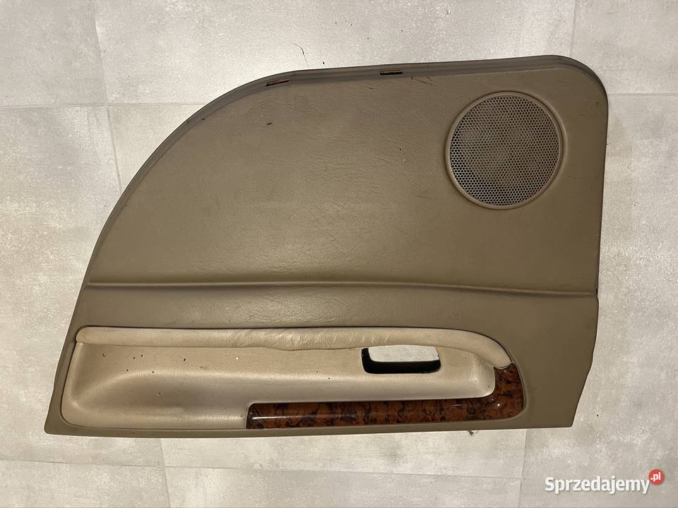 Boczki drzwi Volvo 960V90 tapicerka drewno mazowieckie sprzedam