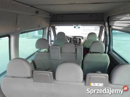 Wynajem busa 9 osobowego na doby Legnica auto wynajem