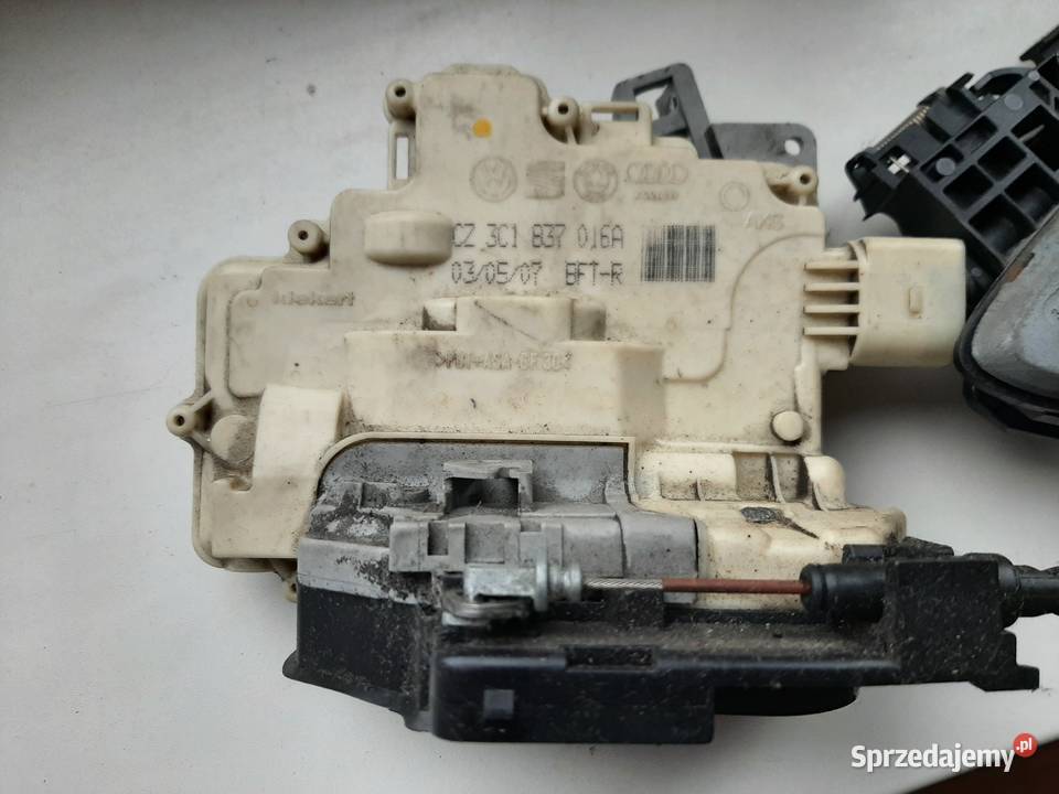 Zamek drzwi prawy przód VW Passat B6B7 pomorskie Wejherowo