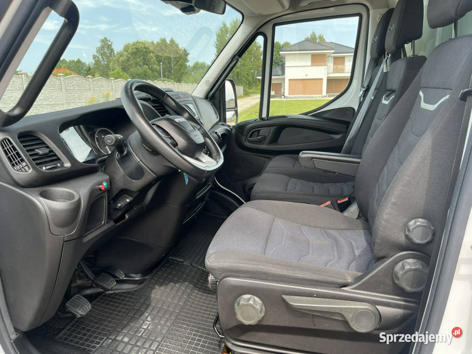 Iveco Daily 70C18 Winda1tona Kontener 8 palet elektryczne lusterka Daleszyce
