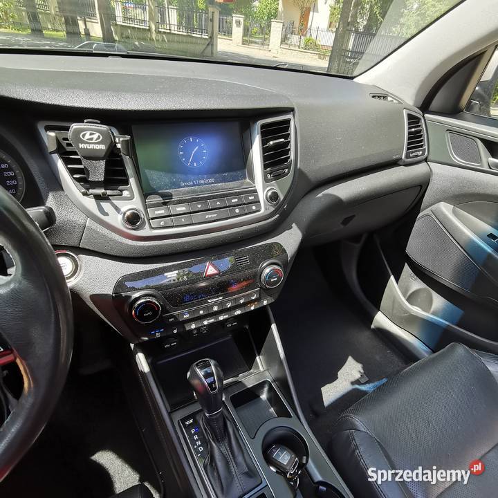 Hyundai Tucson 17 CRDi 141 Automat Panorama nawigacja mazowieckie Warszawa