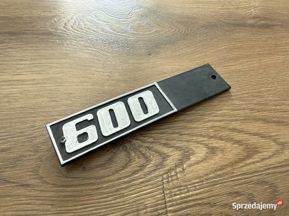 Emblemat na tylną klapę 600 Fiat 126 osobowe Sosnowiec sprzedam