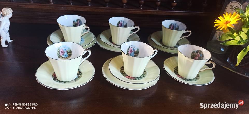 Filiżanka z talerzykiem deserowym
Imperial