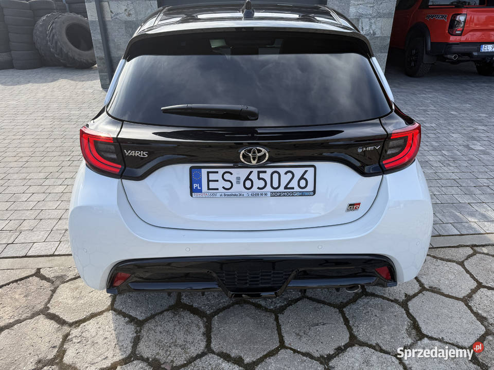 Toyota Yaris Hybrid 15 GR Sport Salon Polska Skierniewice