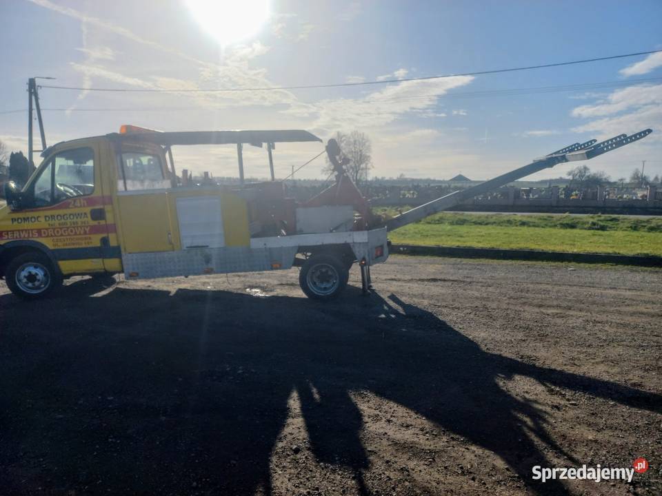 Iveco daily holownik laweta pomoc drogowa śląskie Częstochowa