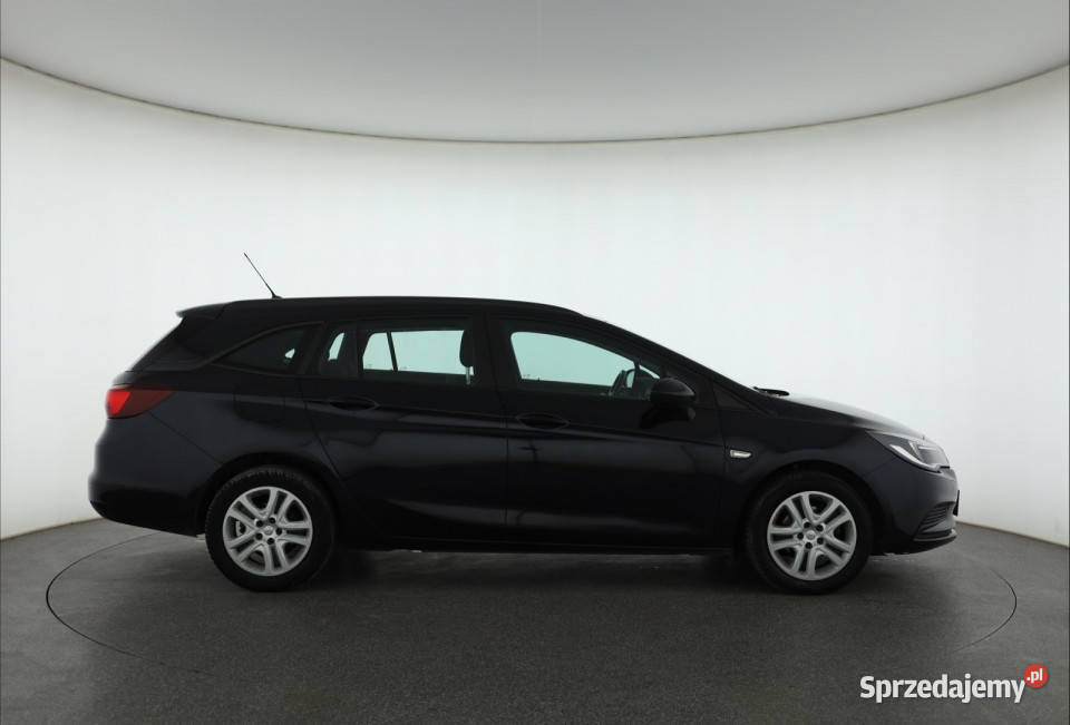 Opel Astra 16 CDTI Piaseczno