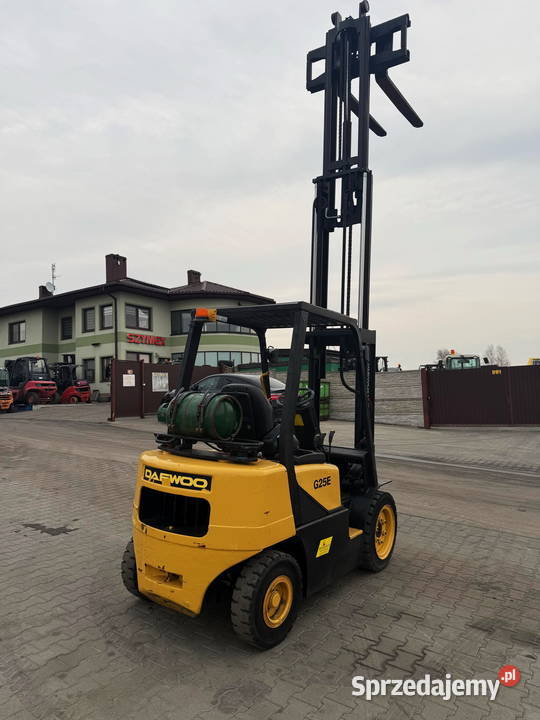 wózek widłowy DAEWOO G25E3 LPG Triplex 470m 2500 Działoszyn