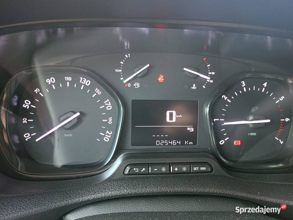 OPEL VIVARO WERSJA LONG 9 OSÓB Głodno