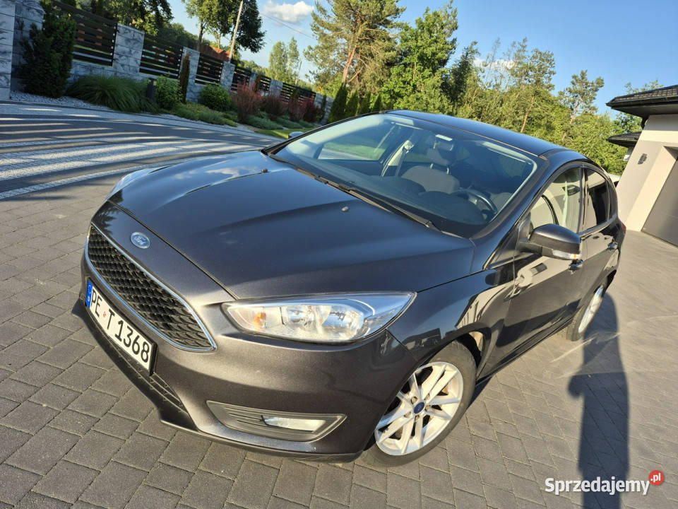 Ford Focus 15tdci navi bezwypadkowy alufegi pdc immobilizer Drelów