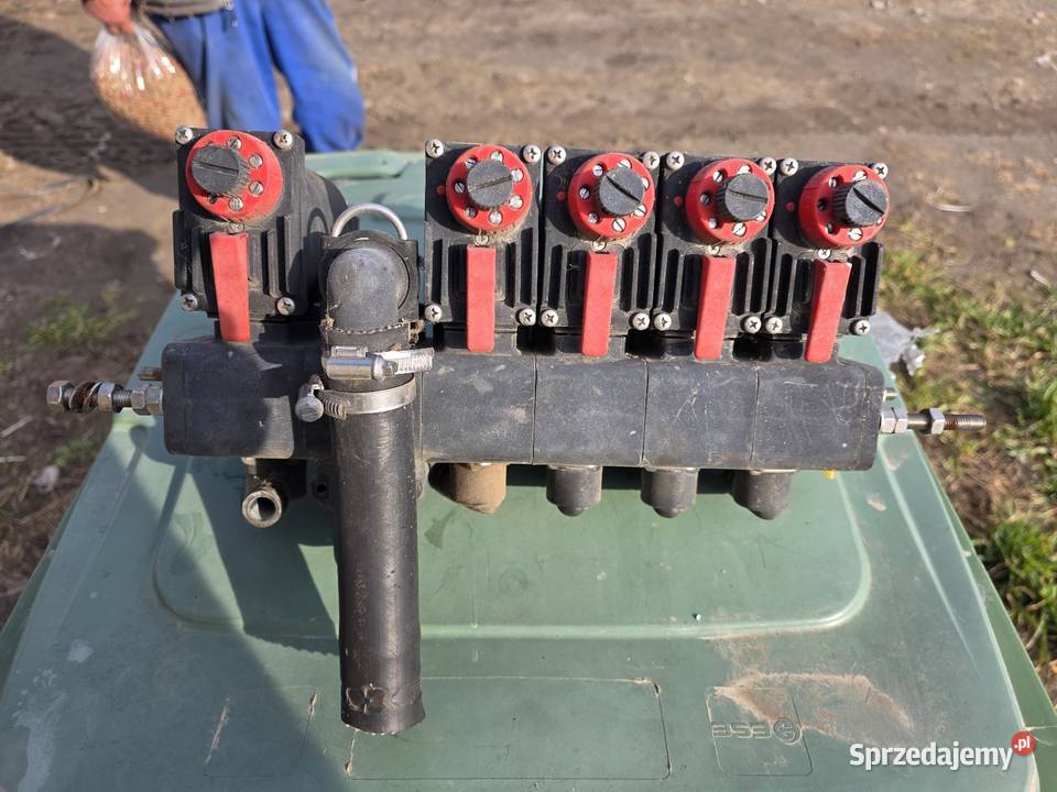 Czesci opryskiwacza RAU Do opryskiwaczy łódzkie sprzedam