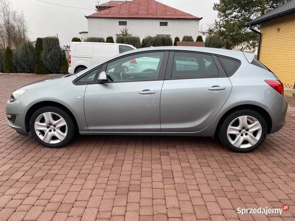 Opel Astra J Lift 14B 16V Sokołów Małopolski