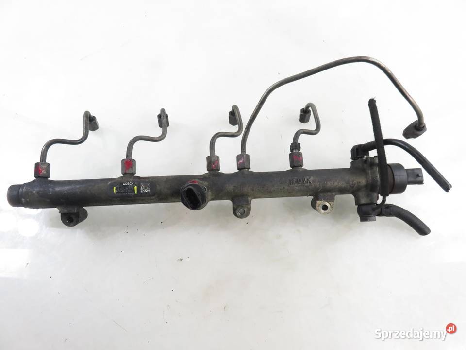 LISTWA WTRYSKOWA HYUNDAI TRAJET 20 CRDi