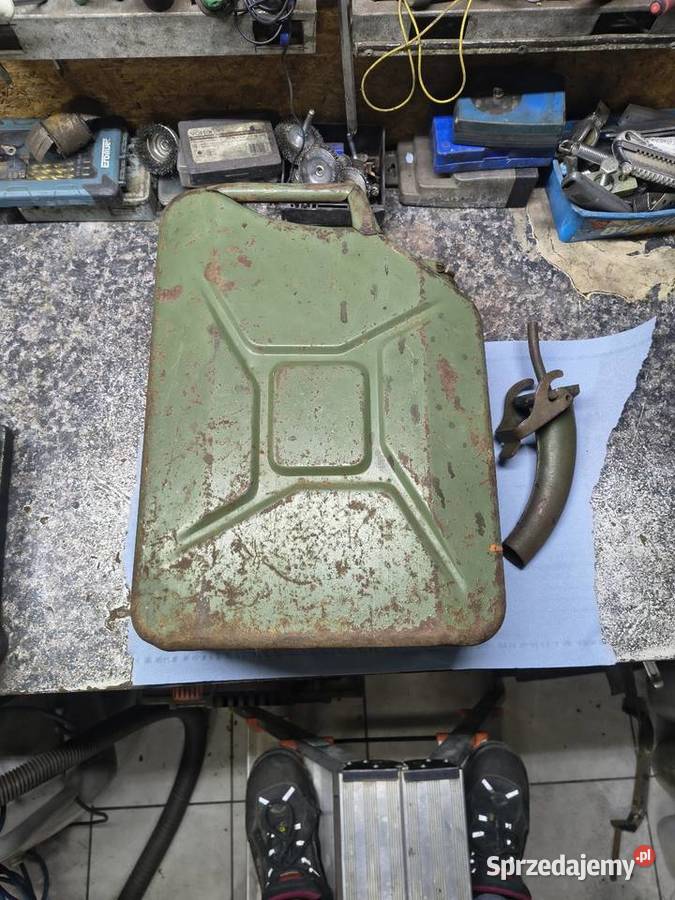 KANISTER METALOWY 10 L KRAFTSTOFF BAT DDR Dniepr Rzeszów