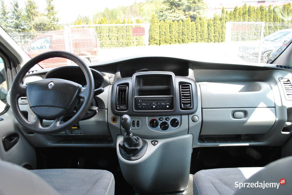 Renault Trafic Long Długi Brygadówka 6 Miejsc Sierakowice sprzedam