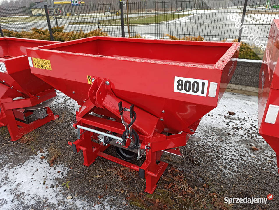 PRODUCENT Rozsiewacz do nawozów Strumyk 600 l Rozsiewacze nawozów Szamotuły