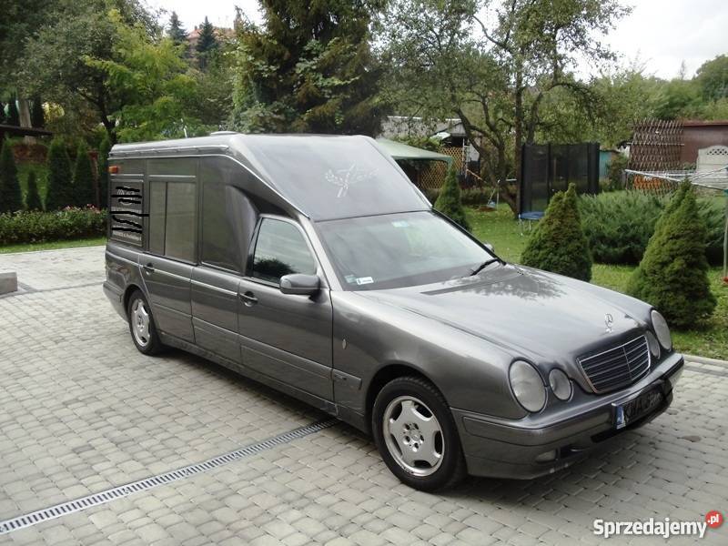 sprzedam karawan pogrzebowy Mercedes E 210 Wadowice
