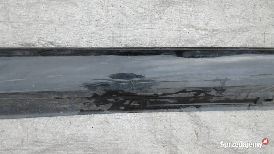 MERCEDES W246 LISTWA PROGOWA PRAWA PROG PRAWY Ruda Śląska