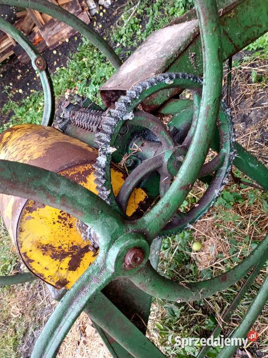 Sieczkarnia Bębnowa H145 1977 podkarpackie Wólka Pełkińska