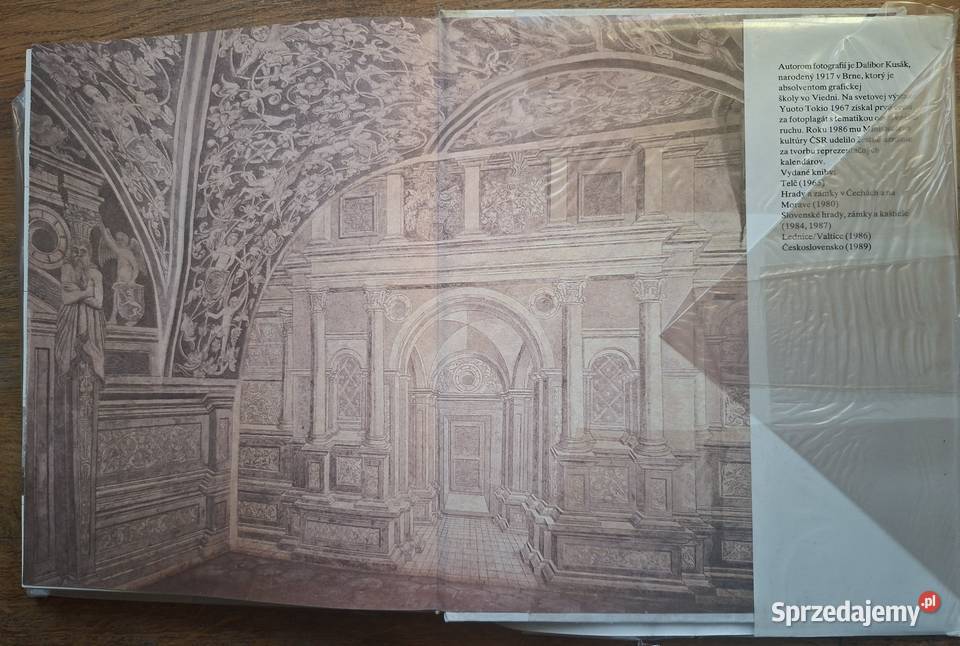 Hrady a zamky v Ceskoslovensku wyd w 6 językach Kraków