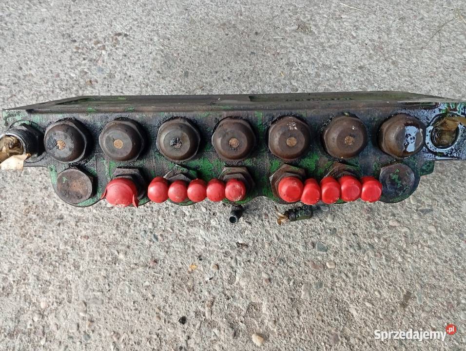 Rozdzielacz hydrauliczny John Deere 965 975 1065