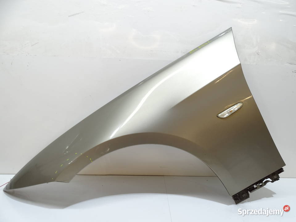 BŁOTNIK LEWY PRZEDNI BMW E92 A538 PLATINBRONZE lubelskie Strzyżewice