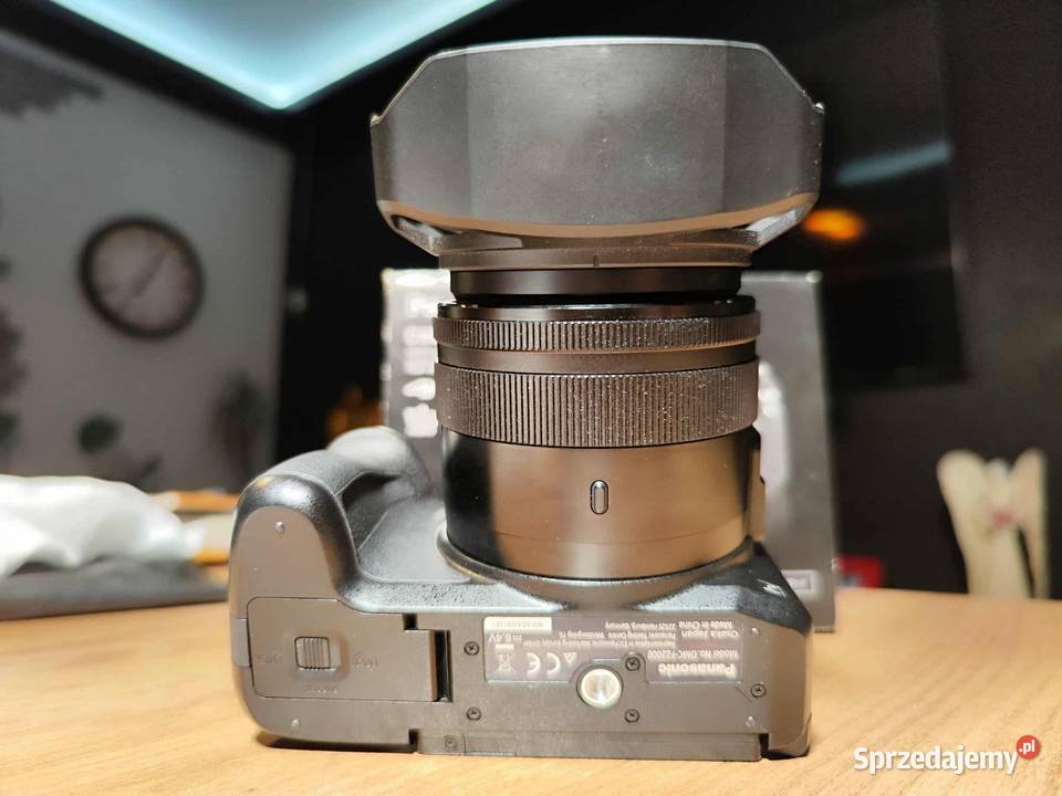 Panasonic Lumix DMC FZ2000 sprzedam