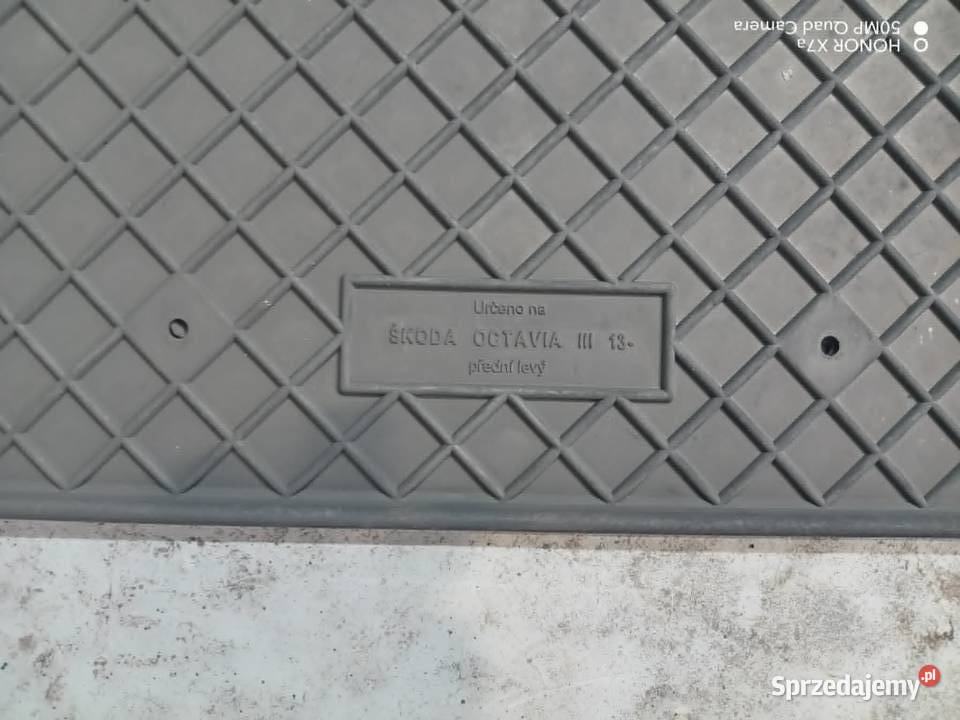dywaniki gumowe orygianalne komplet Skoda OEM