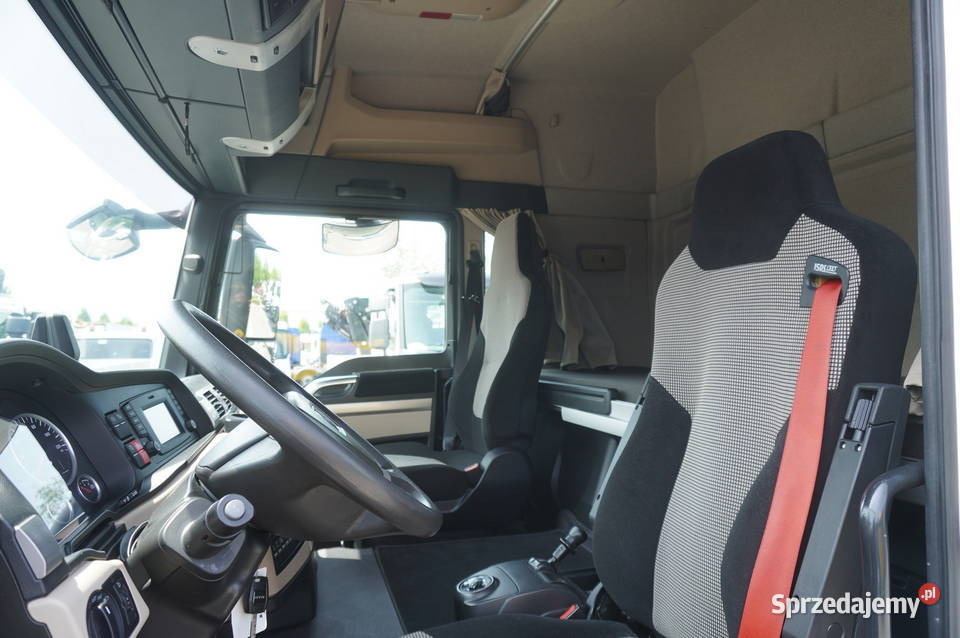 MAN TGS 35420 82 Rama 64 m 3 osie skrętne241410 420KM Kraków