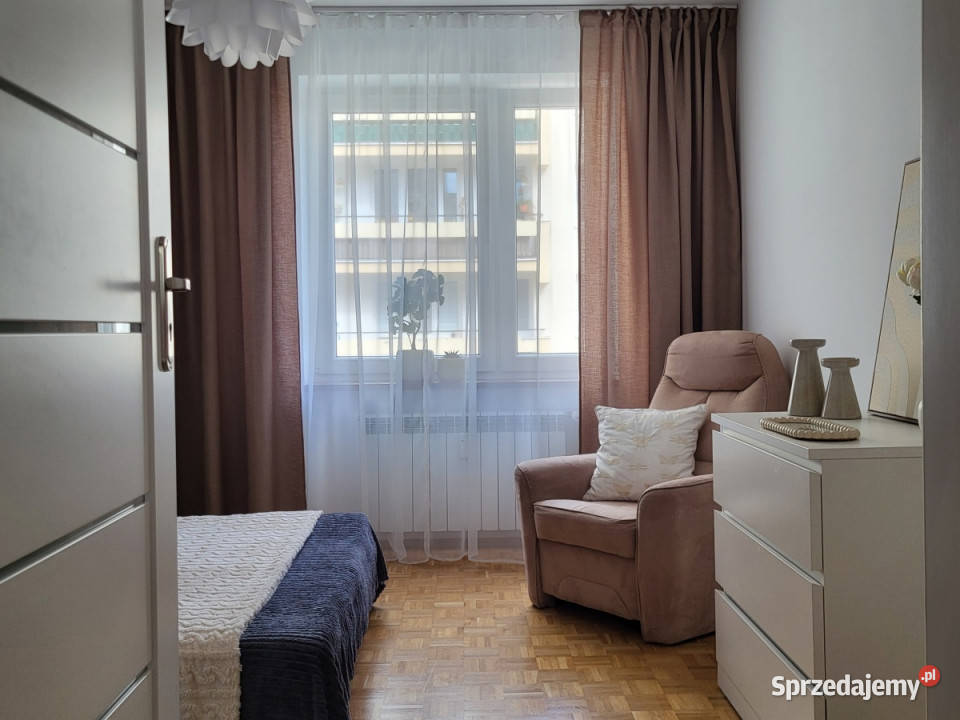 54m2 na Saskiej Kępie remoncie z widokiem 15925zł/m2