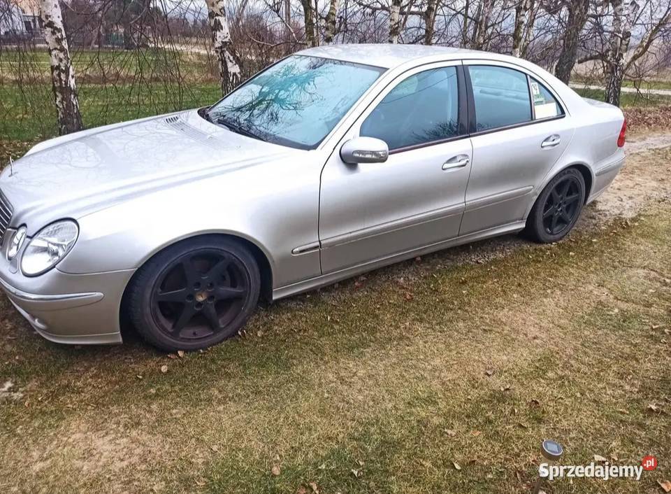 Mercedes W211 automatyczna Klasa E Zbrza sprzedam