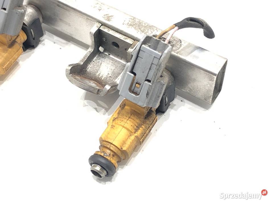 LISTWA WTRYSKOWA HYUNDAI ELANTRA V 16 132