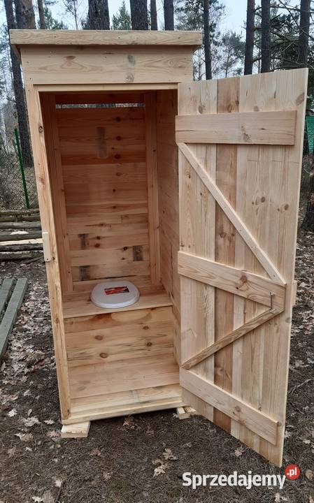 WC toaleta ubikacja wychodek drewniany na budowę Zapora