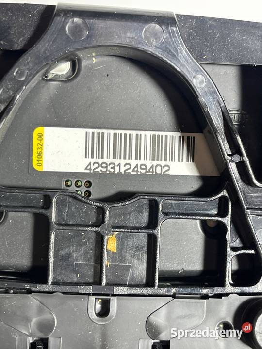 BMW F20 F30 LAMPKA PODSUFITKI SZYBERDACH 9312494