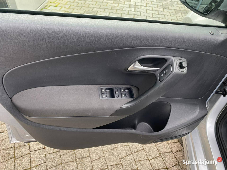Volkswagen Polo podgrz fot klimatronic PDC ASR (kontrola trakcji) Żory sprzedam