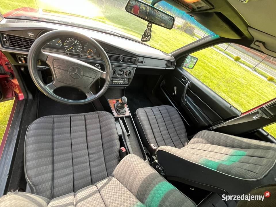 Mercedes Benz 190 w201 18 Sedan / Limuzyna W201  śląskie Wilamowice
