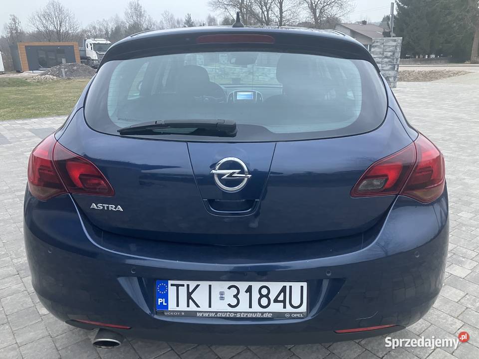 Opel Astra J 14 Full