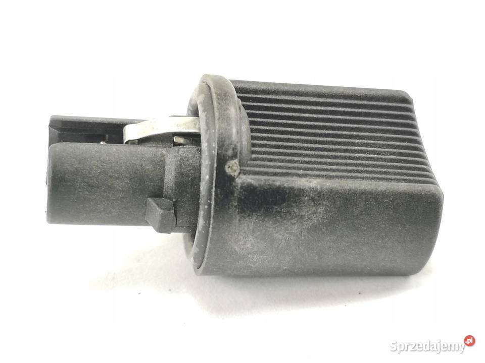 OPRAWKA ŻARÓWKI POZ LAMPY FORD GALAXY 20002006