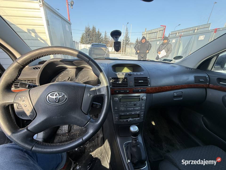 Syndyk sprzeda Toyota Avensis 177KM Łódź sprzedam