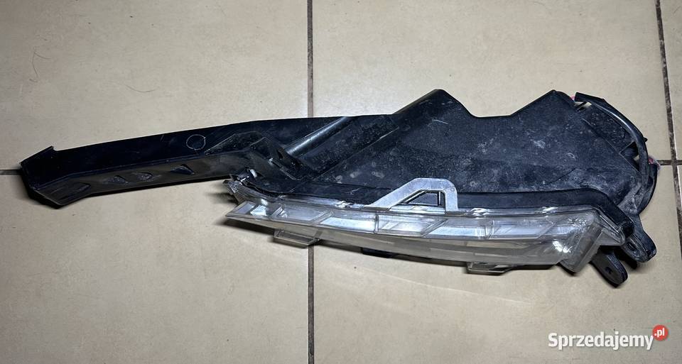 PRAWY HALOGEN LED PRZECIWMGŁOWY LEXUS NX Białystok sprzedam