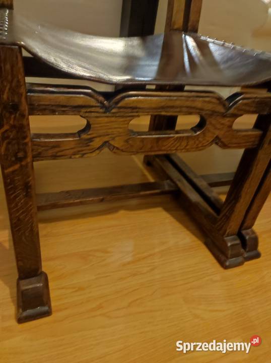 Stół i krzesła w komplecie małopolskie