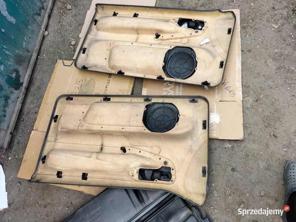VOLKSWAGEN POLO 6N 3D BOCZKI TAPICERKA DRZWI sprzedam
