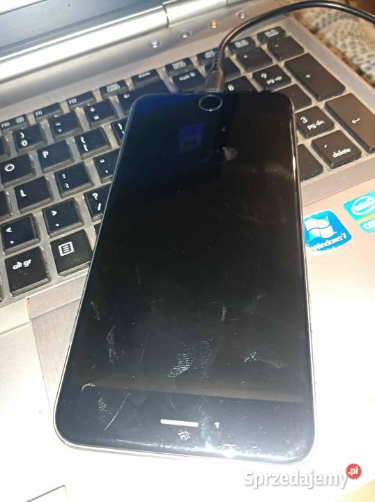 Pilny iPhone 6 Plus 64GB działający z lekkim Sandomierz