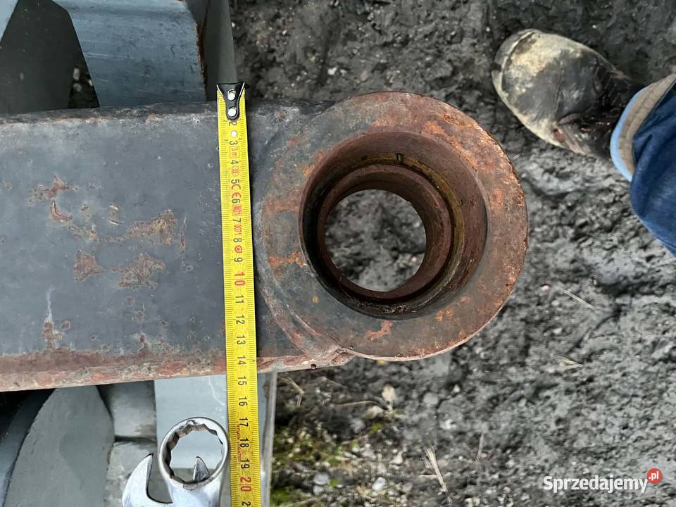 Chwytak do drewna głazów kamieni itp fi 80mm