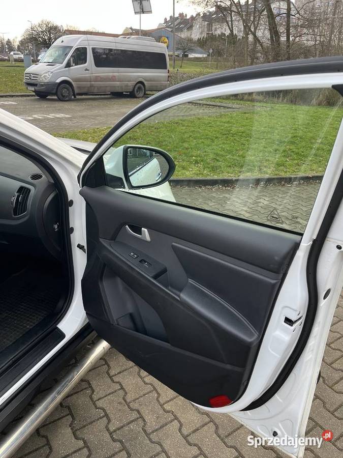Sprzedam Kia Sportage 2014 Niski przebieg salon nieuszkodzony śląskie