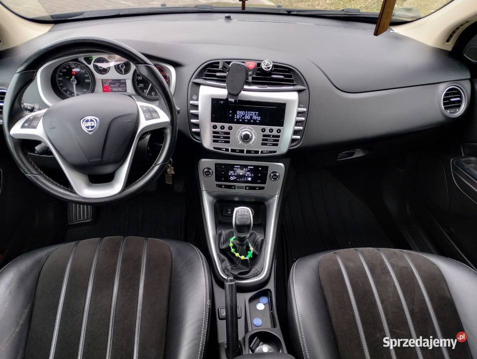 Lancia Delta 14 benz 2011 r full serwis 1368cm3 Chełm