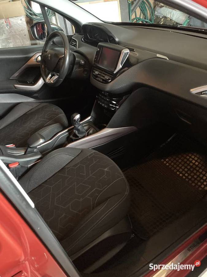 Sprzedam samochód osobowy Peugeot 2008 16 hdmi Ryki sprzedam