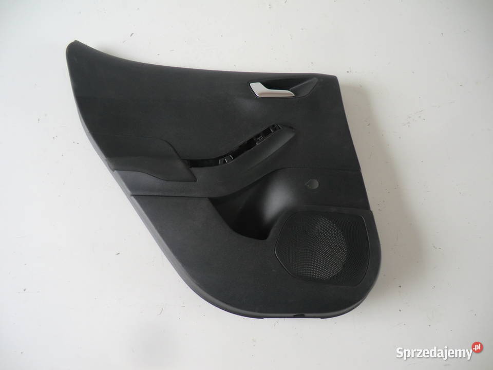 Fiesta MK8 Tapicerka drzwi tył lewy szyba sprzedam