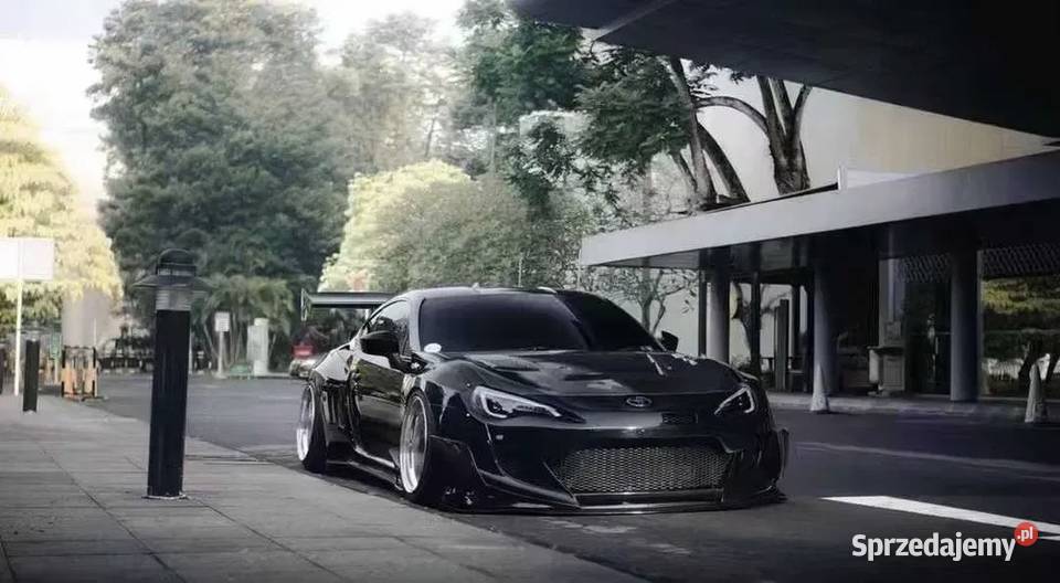 Body kit zderzaki Toyota GT86 Subaru BRZ FT86 osobowe Ożarowice